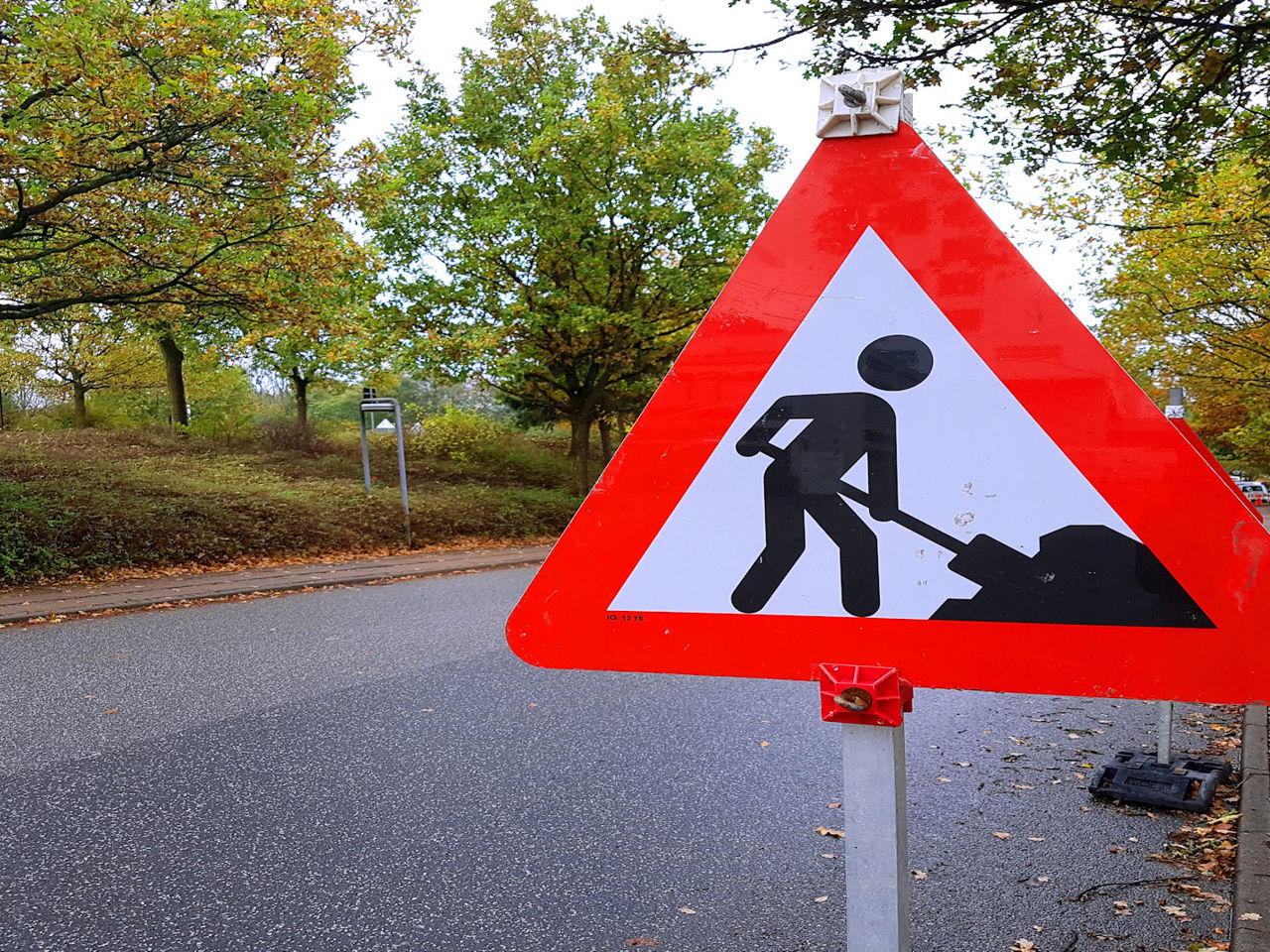 Skilt om vejarbejde