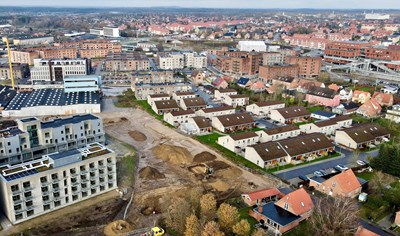 Luftfoto af området, hvor Banebyparken bliver anlagt.