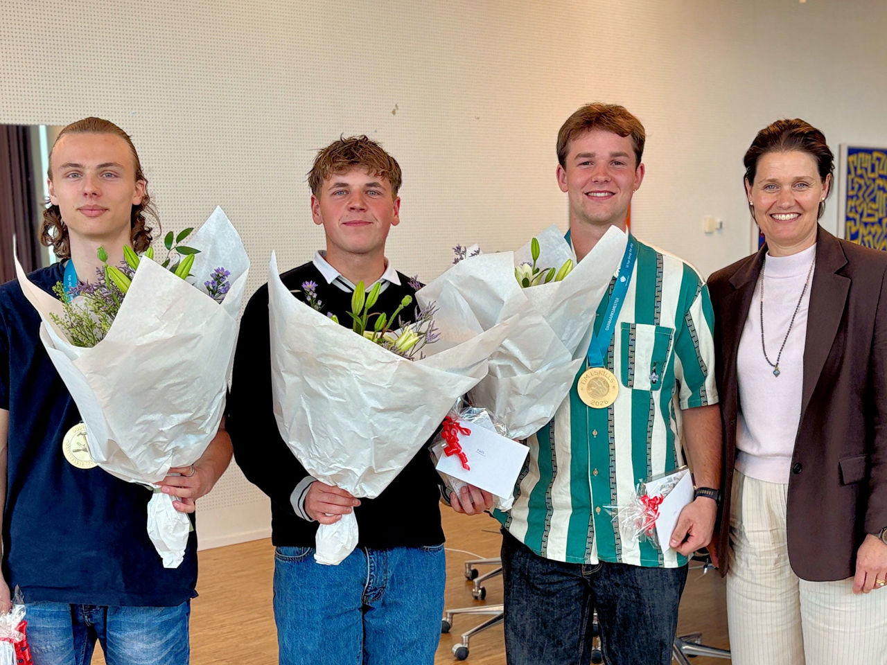 Alexander Bang Niebuhr Troelsen, Mads Andreas Nielsen, og med borgmester Katrine Fusager Rohde.