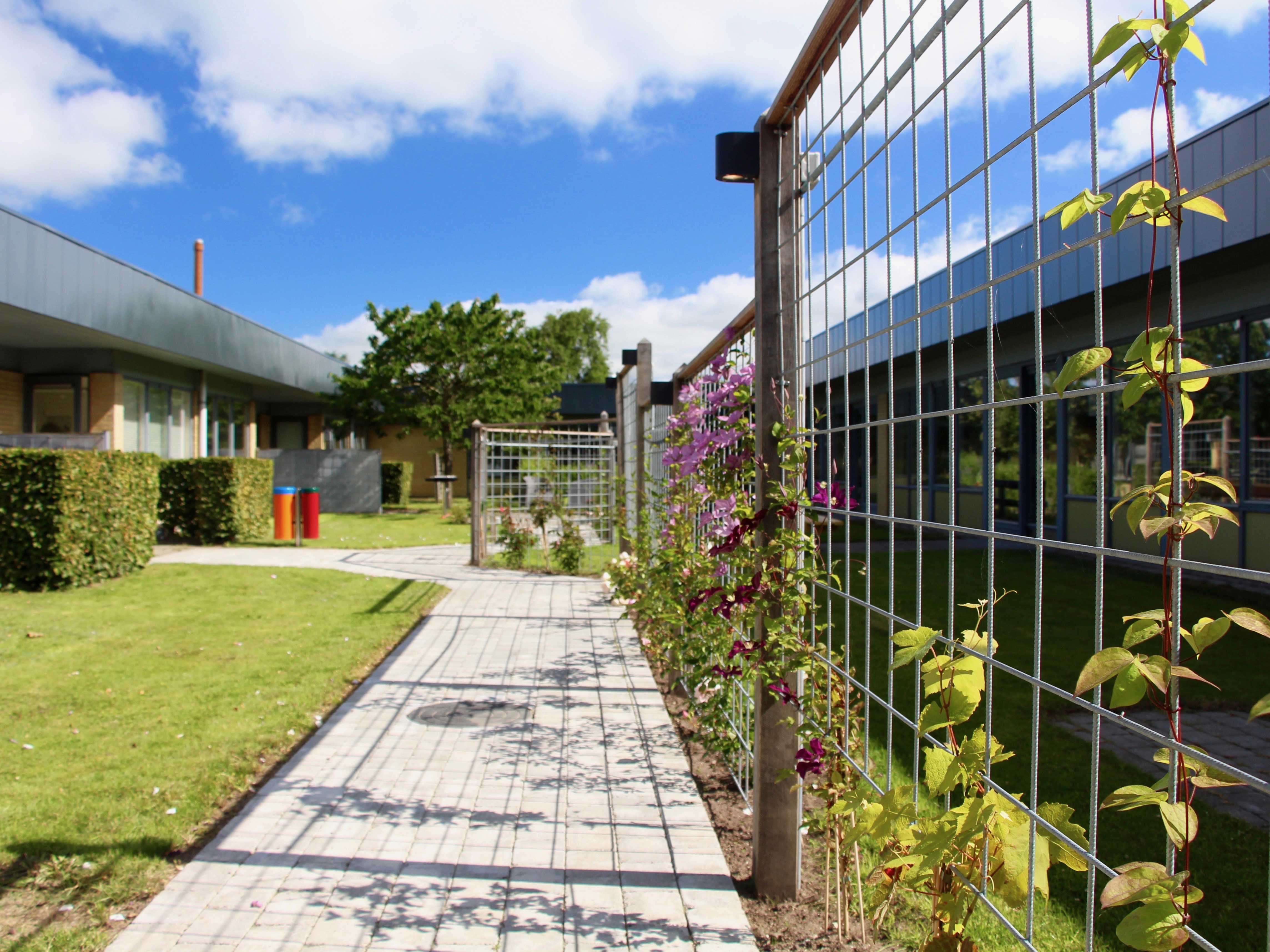 Toftegården fra haven