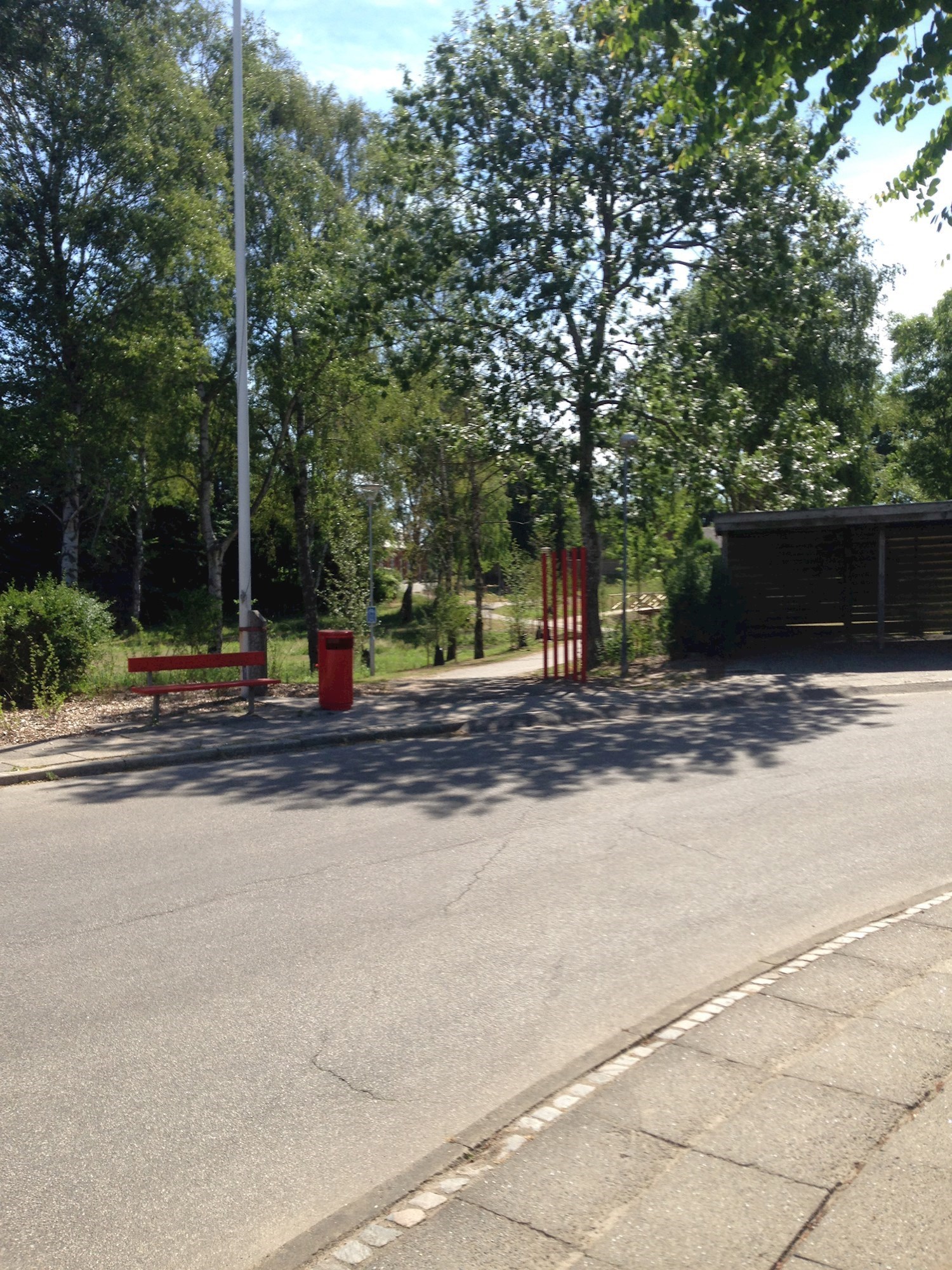 Indgangen fra Kærvej.